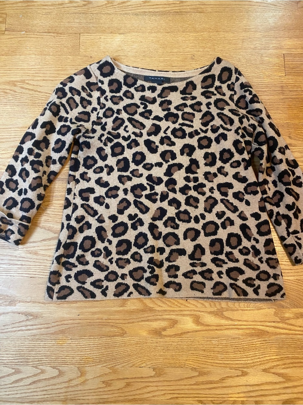 Tahari Leopard Print Boat Neck Knit Sweater Tan Brown Black